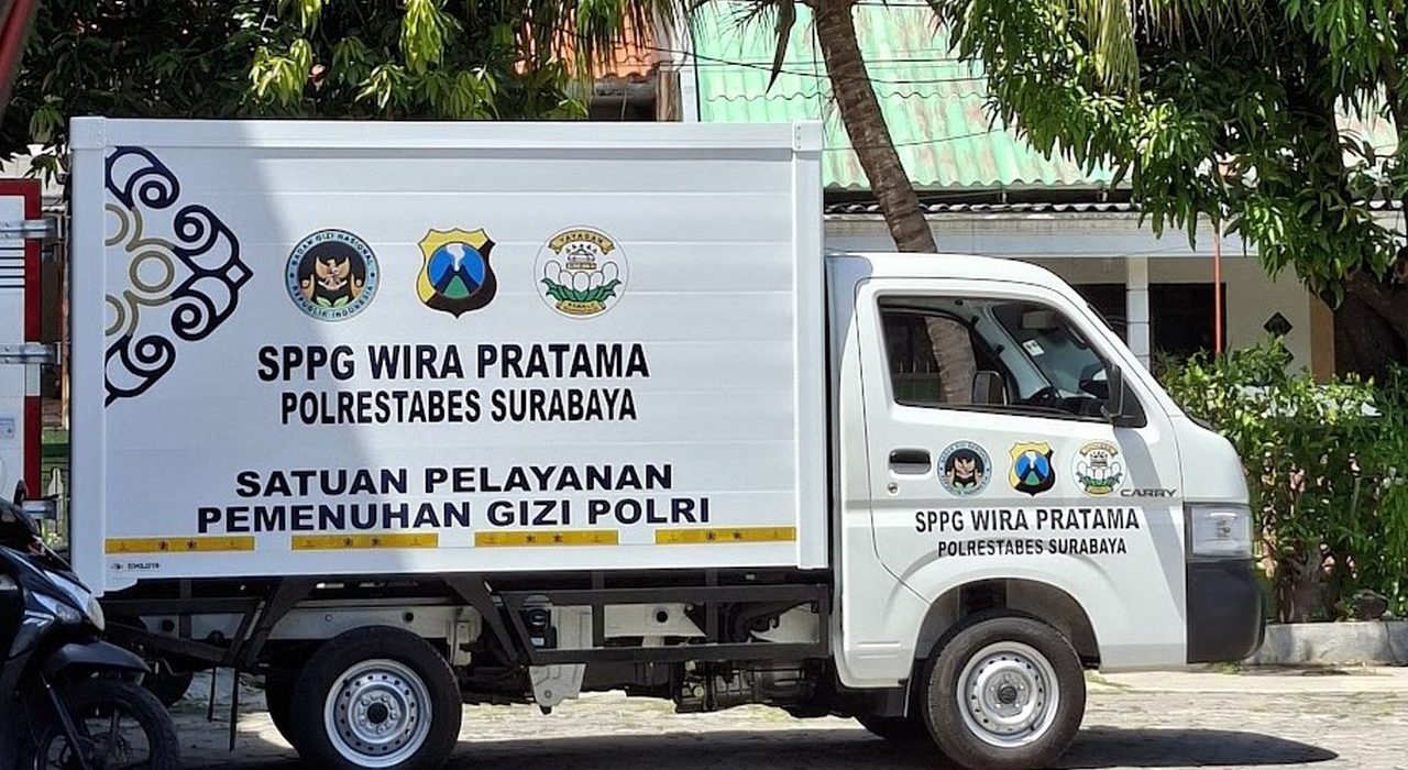 Aktivitas pengiriman MBG salah satu Satuan Pemenuhan Pelayanan Gizi (SPPG) di kawasan Rungkut Mrnanggal Surabaya (Dok Lentera)