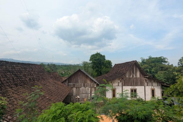 Rumah warga di kawasan rawan bencana yang masuk rencana relokasi Pemerintah Kabupaten Madiun. Sebanyak 100 KK ditargetkan dipindahkan ke lokasi yang lebih aman.