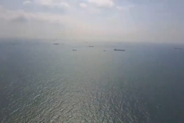 Lokasi kebakaran KMP Mutiara Sentosa II di perairan utara Madura. Keberadaan fisik kapal dipastikan tenggelam oleh tim SAR.