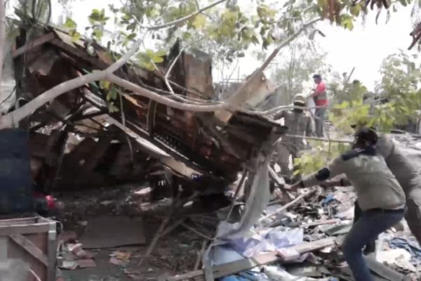 Penertiban Aktivitas Pengolaan Sampah Ilegal di Sukolilo.